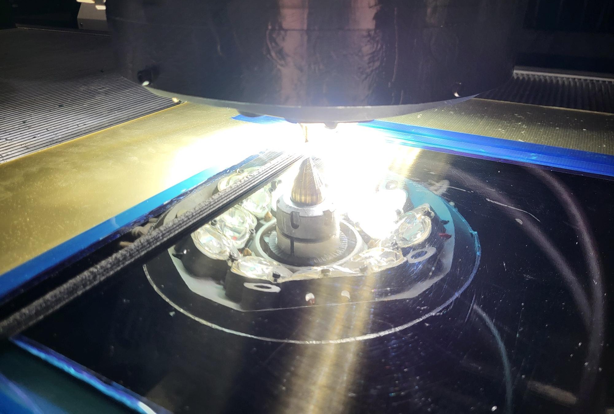Localized heating during extrusion additive manufacturing